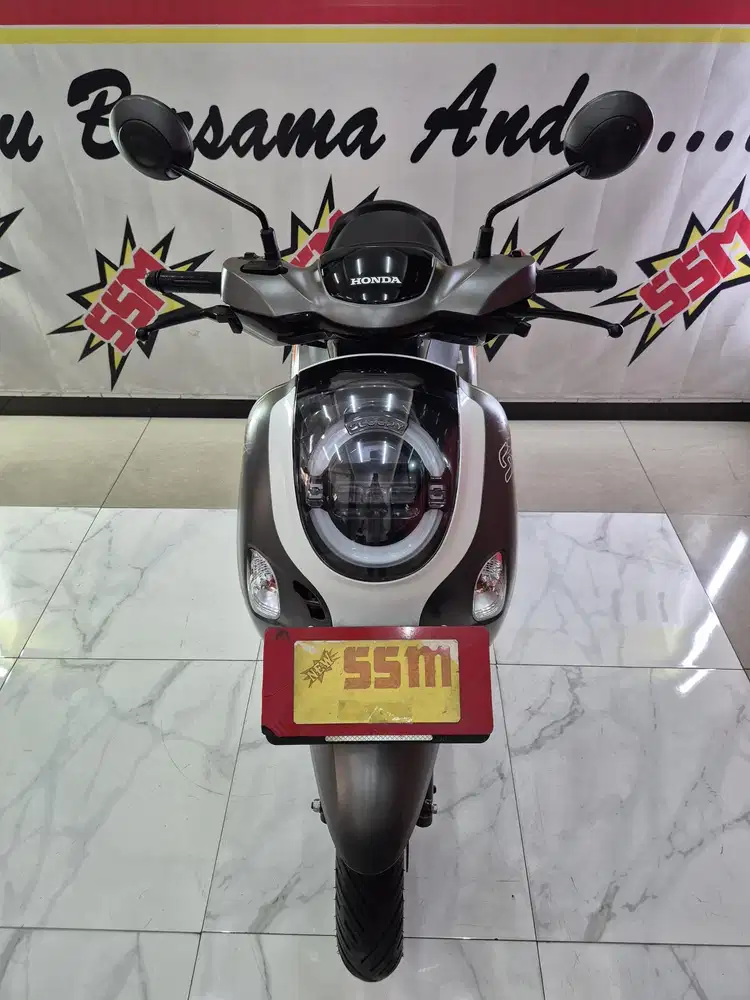 All new scoopy fashion remot