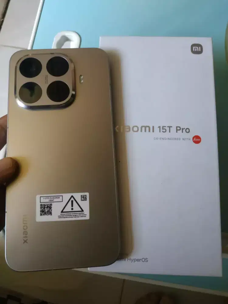 Ready Xiaomi 15T Pro 12/512gb Resmi, garansi on Maret 2028