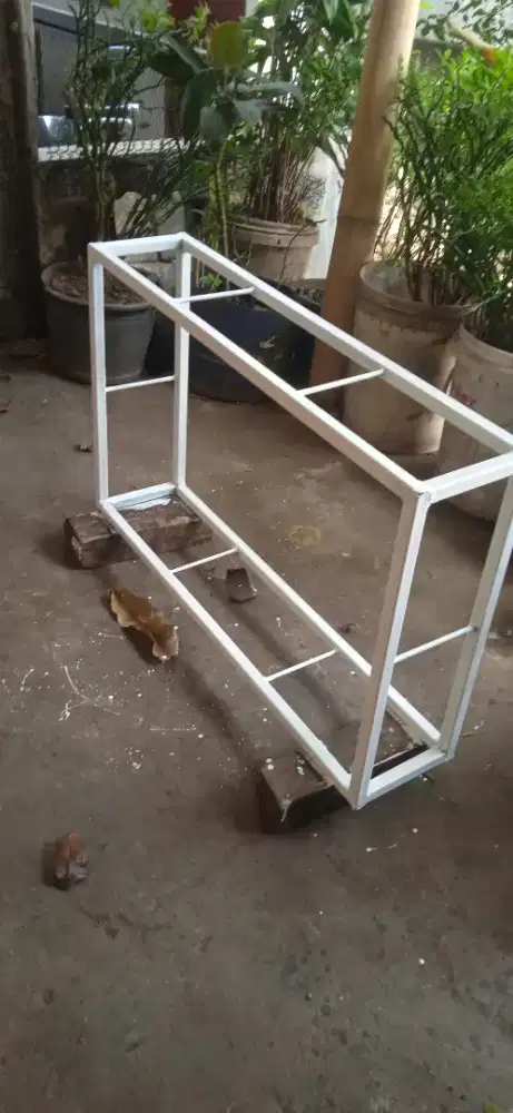 Menerima pembikinan neonbox custem.model bisa di tentukan sendiri .