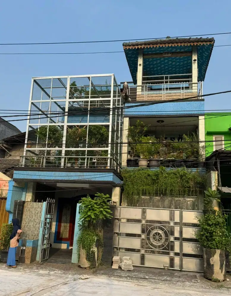 Dijual cepat rumah 3 lantai pinggir japan raya