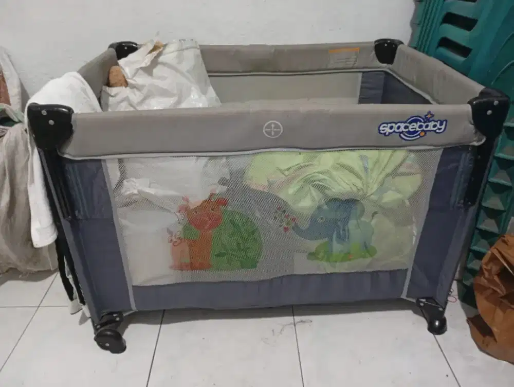 Baby box (bekas cukup baik)