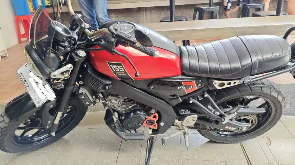 Yamaha XSR155 2023 MERAH TERAWAT TGN PERTAMA