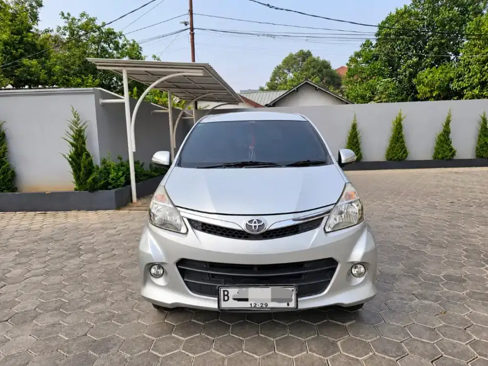 Avanza Veloz 1.5 MT 2014 LOW KM