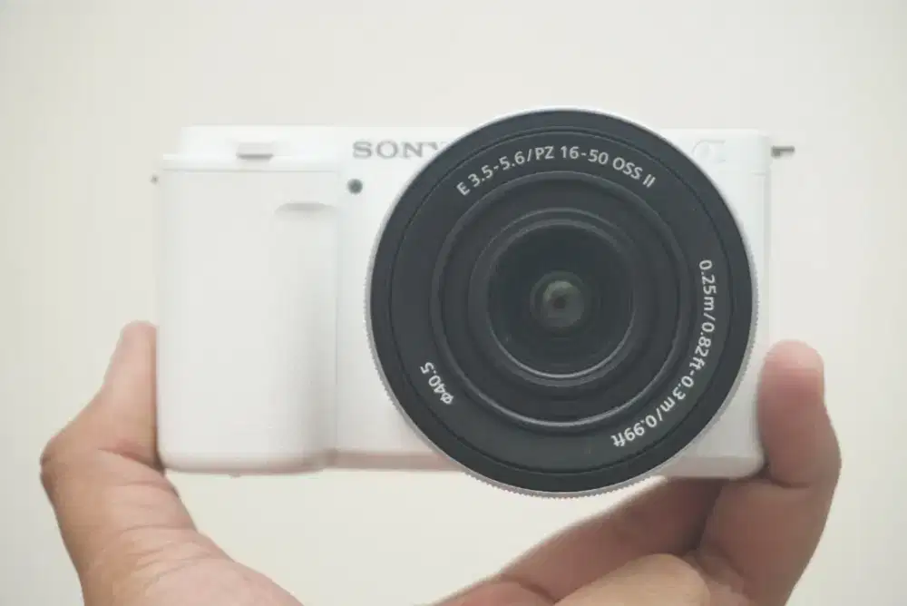 SONY ZVE10 KIT 16-50mm OSS II GARANSI SC 1xxx ZV-E10 ZVE 10 KAMERA