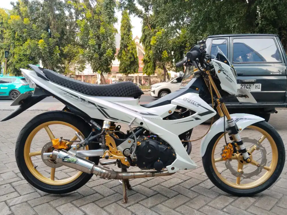 DIJUAL SUZUKI SATRIA FU TH 2014 ISTIMEWA YTTA LIHAT PASTI SUKA