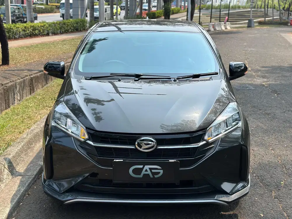 Daihatsu Sirion R AT 2023 Abu2