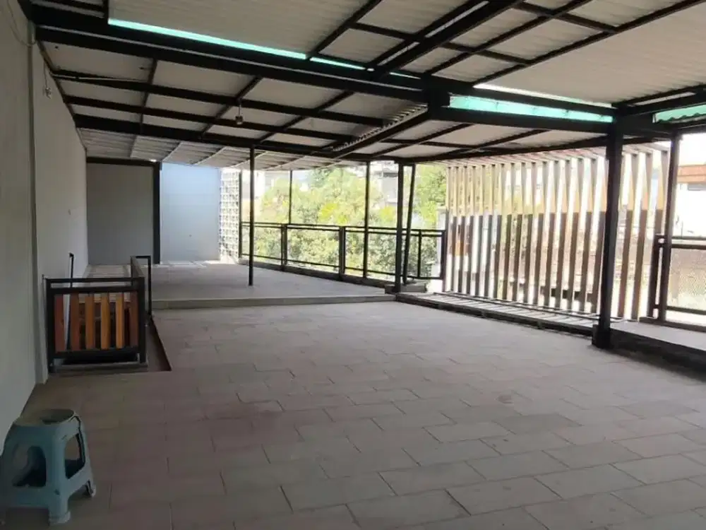 Ruang Usaha Mainroad Dalem Kaum Bandung