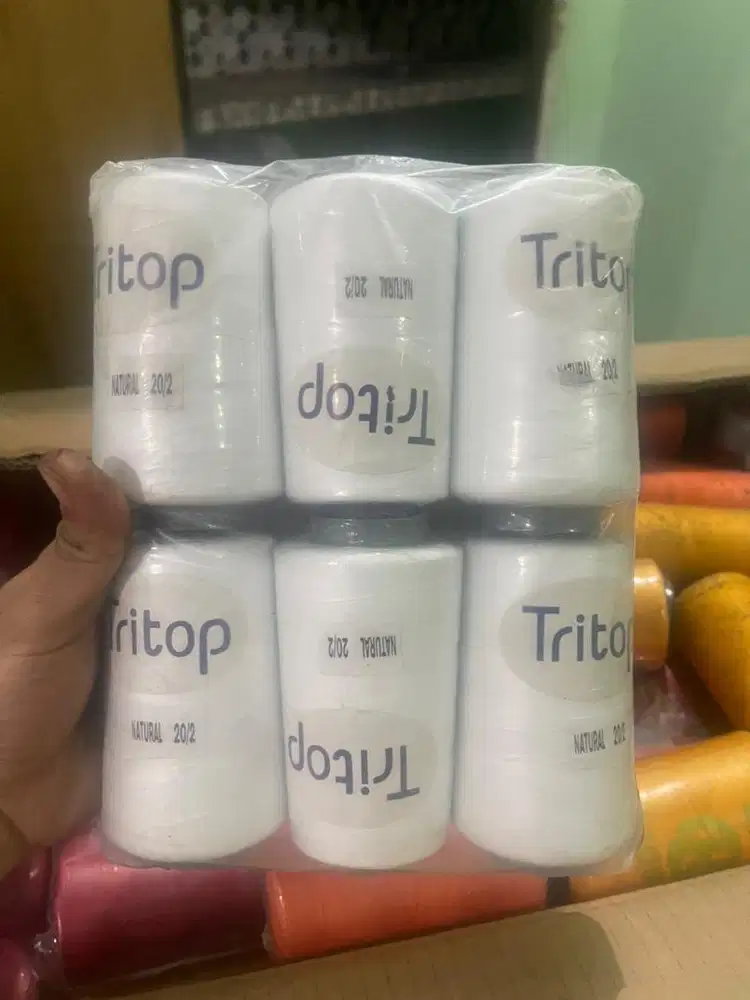 Benang jahit / obras