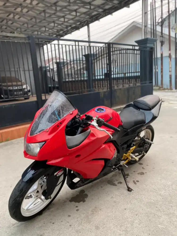 KAWASAKI NINJA 250 2012