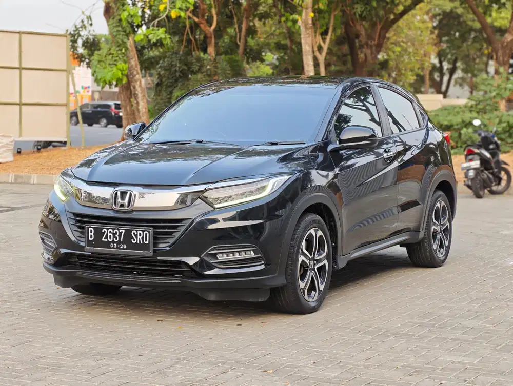(TDP 10jt) Honda HRV SE AT 2021