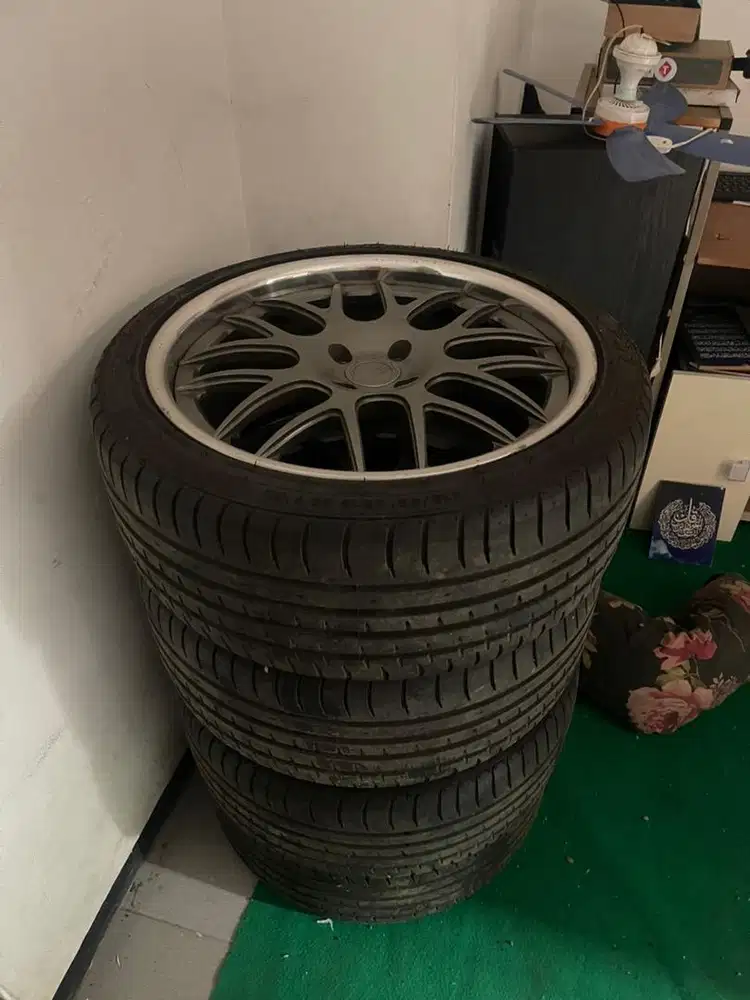 Velg racing original BC forget R18 pcd 4 x 00