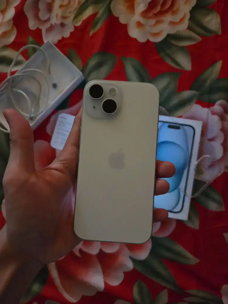 iphone 15 128gb