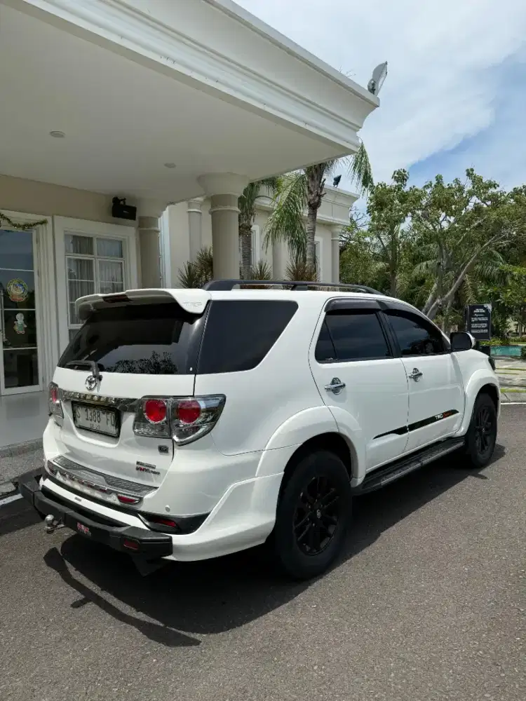 TERMURAH! FORTUNER TRD VNT 2014 IRIT POLL
