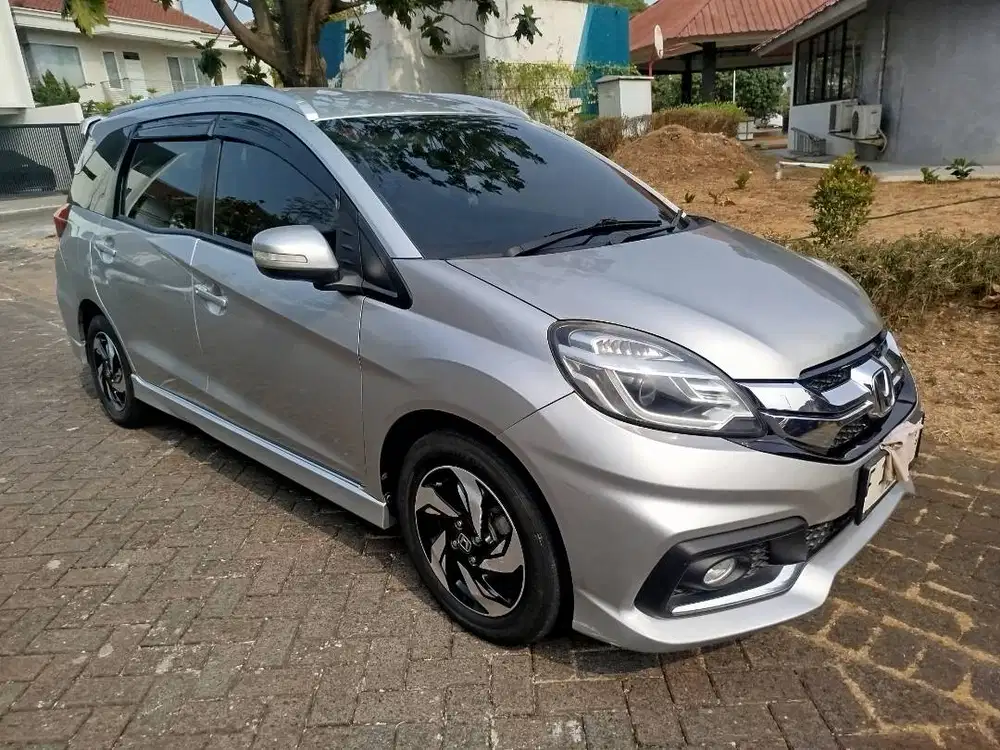 2015 Honda Mobilio RS CVT Mewah Siap Pakai