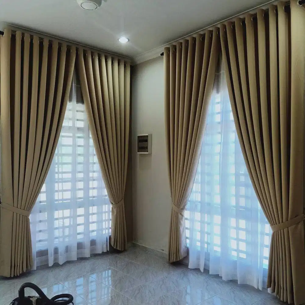Jual Pasang Gorden Tirai Kantor Vertical Roller Blinds Gordyn Hordeng