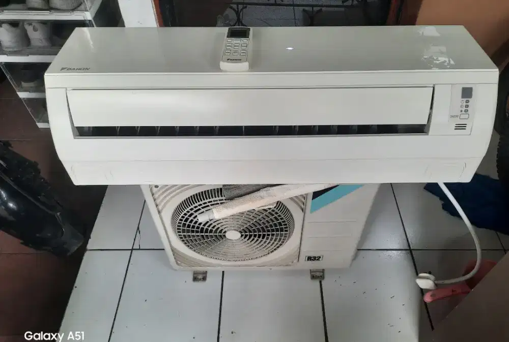 Jual AC 1/2 pk Daikin