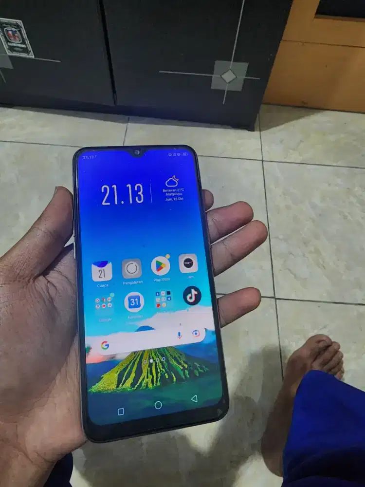 Oppo a7 kumplit