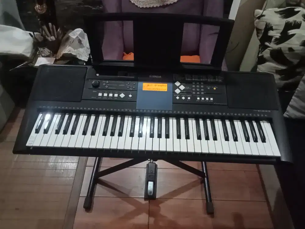 Keyboard Yamaha psr E 333