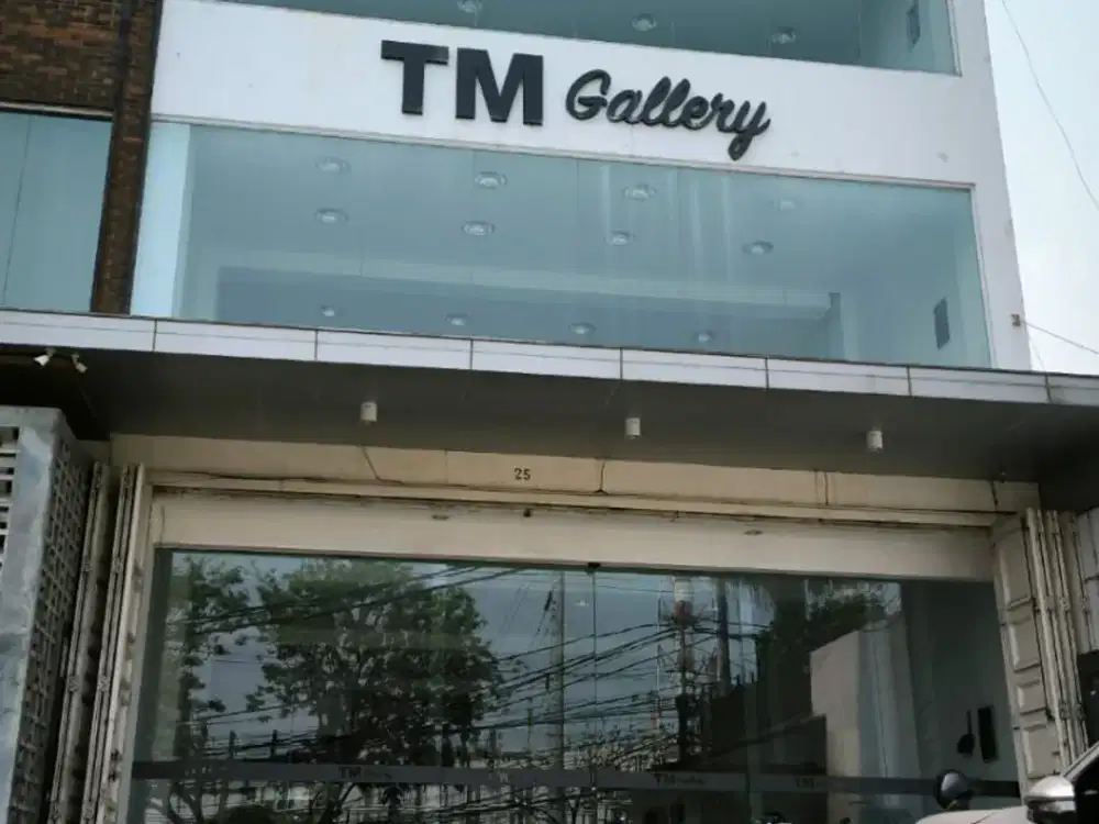 Dijual MINI BUILDING ex ShowRoom mobil di PLUIT