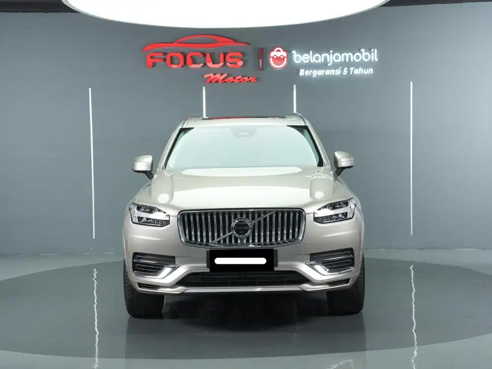 Km 2rb volvo xc90 xc 90 t8 recharge phev hybrid awd 2022 coklat