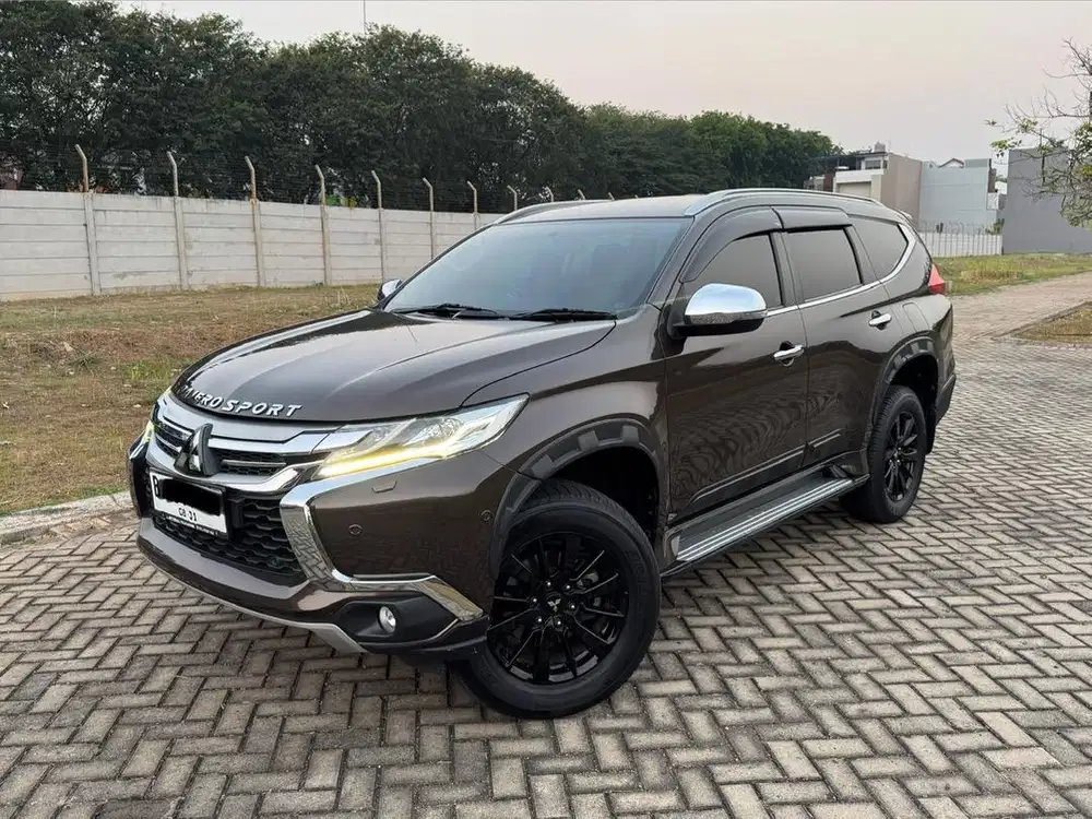 KM 40rb Pajero Dakar Ultimate 2019 Cash full original tangan pertama