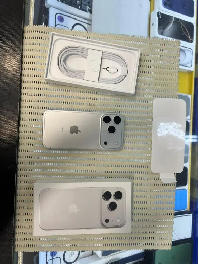 Iphone 18 Pro 256GB Resmi IBOX BNOB Baru Aktif Hari ini