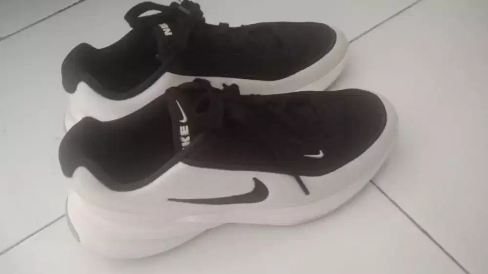 Sepatu Nike size 38