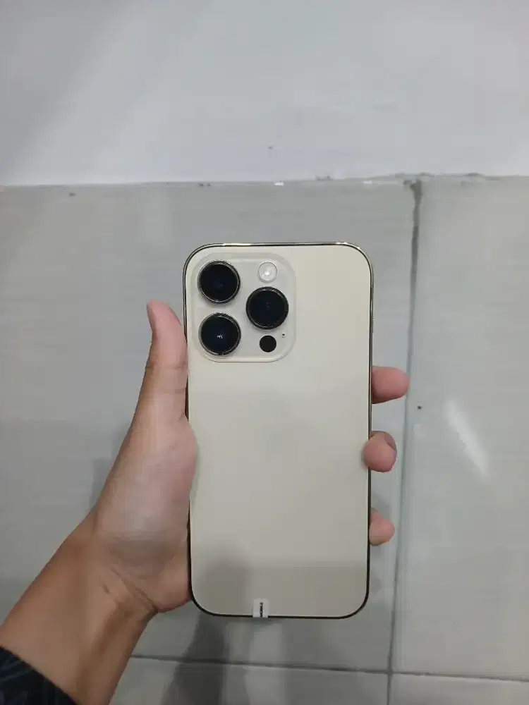 iPhone 14 pro ALL PROVIDER