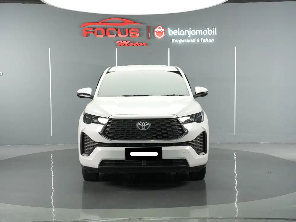 Km 16rb toyota kijang innova zenix g non hybrid 2025 putih pajak panja