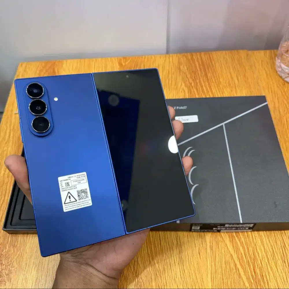 Samsung Z Fold 7 12/512gb SEIN Resmi Like New