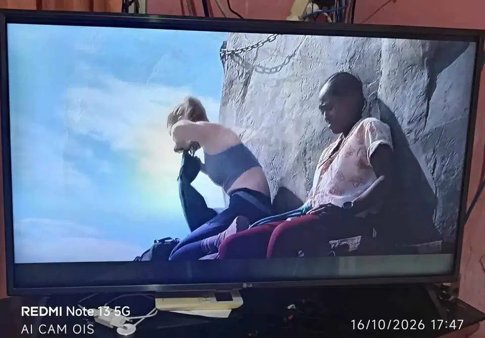 SMART TV LG 43INCH 4K THINK AI