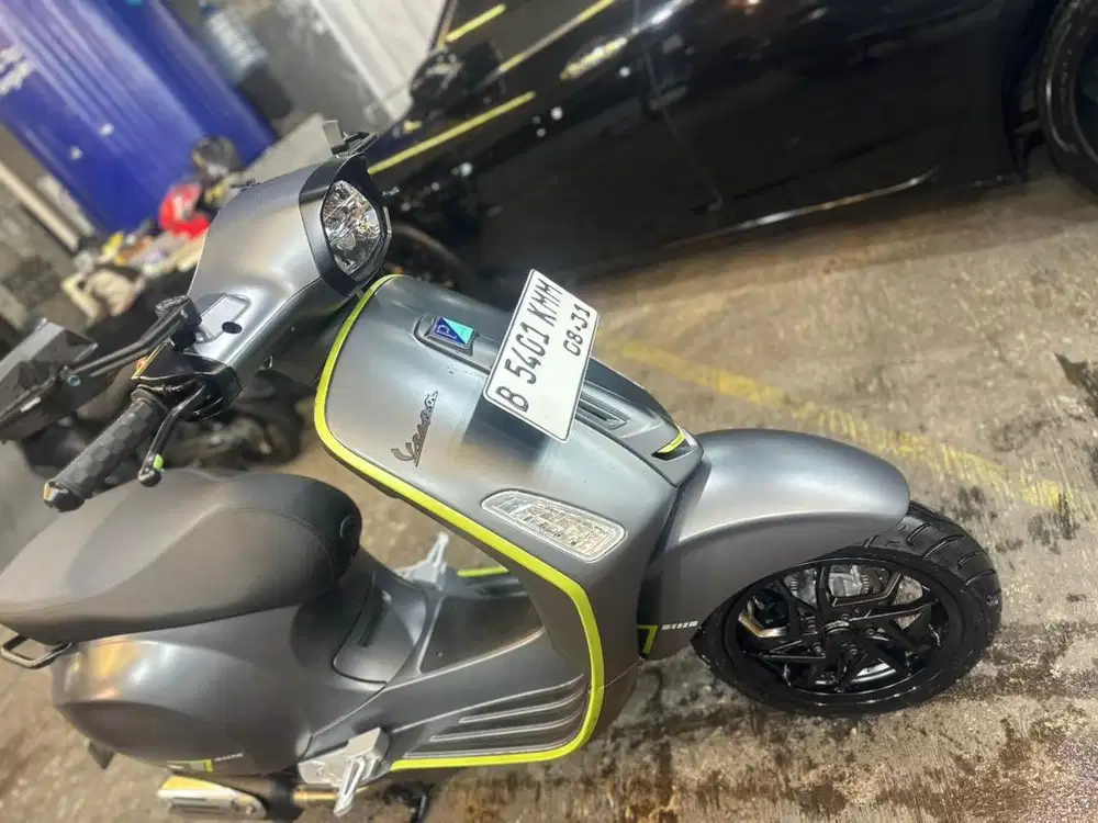 Vespa sprint tech 180 CC
