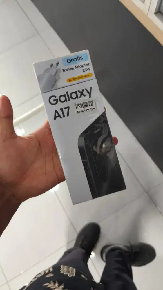 SAMSUNG A17 8/256