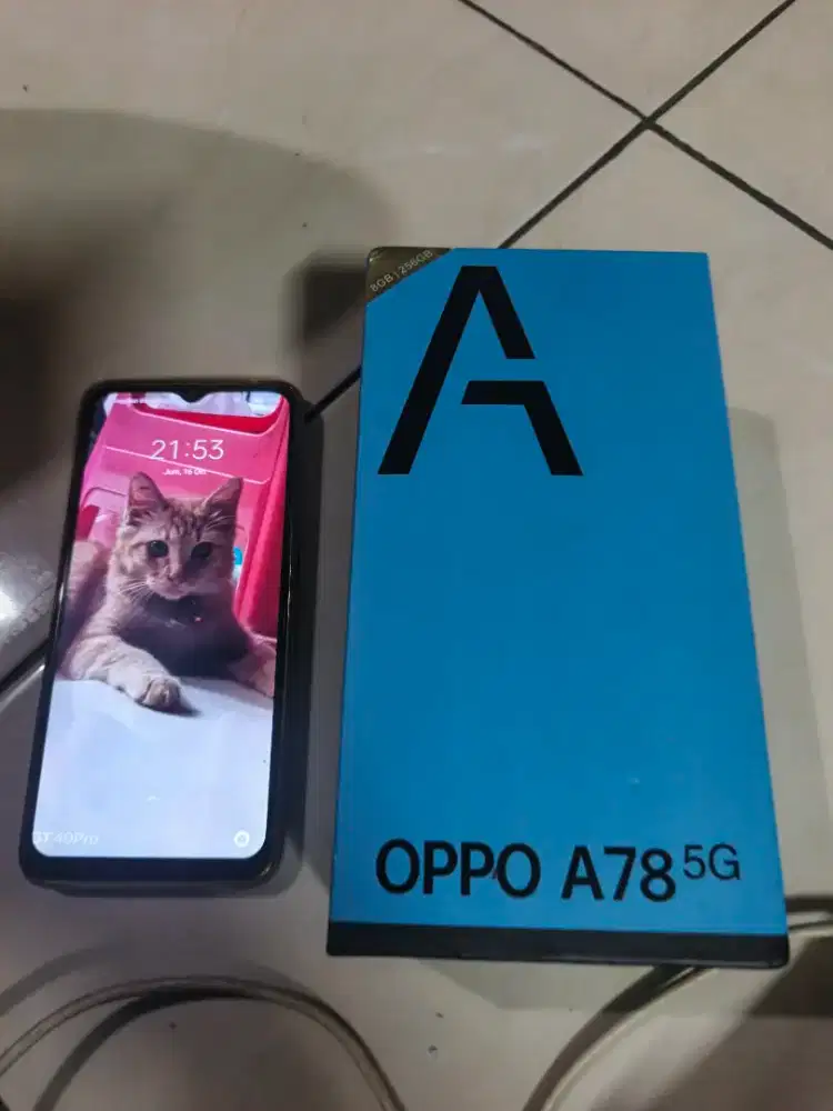 Dijual. HP oppo masi mulus gk ada minus ya