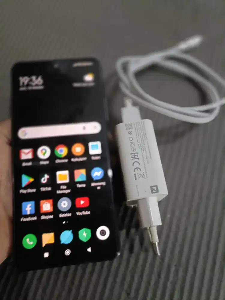 poco f3  ram 8/256