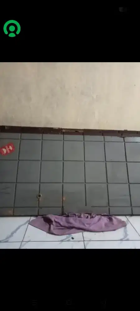 Jual pintu sm kusen nya mash bgus kok di cat ulang aja