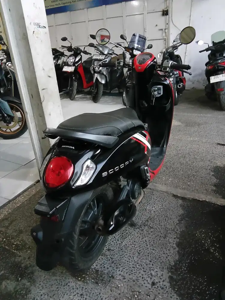 Honda Scoopy Stylis Tahun 2024