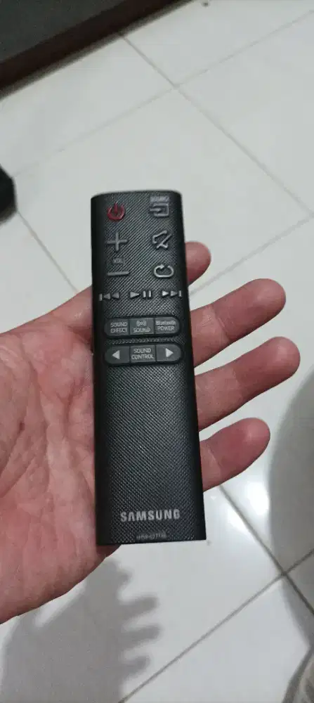 Sound bar (speaker active)