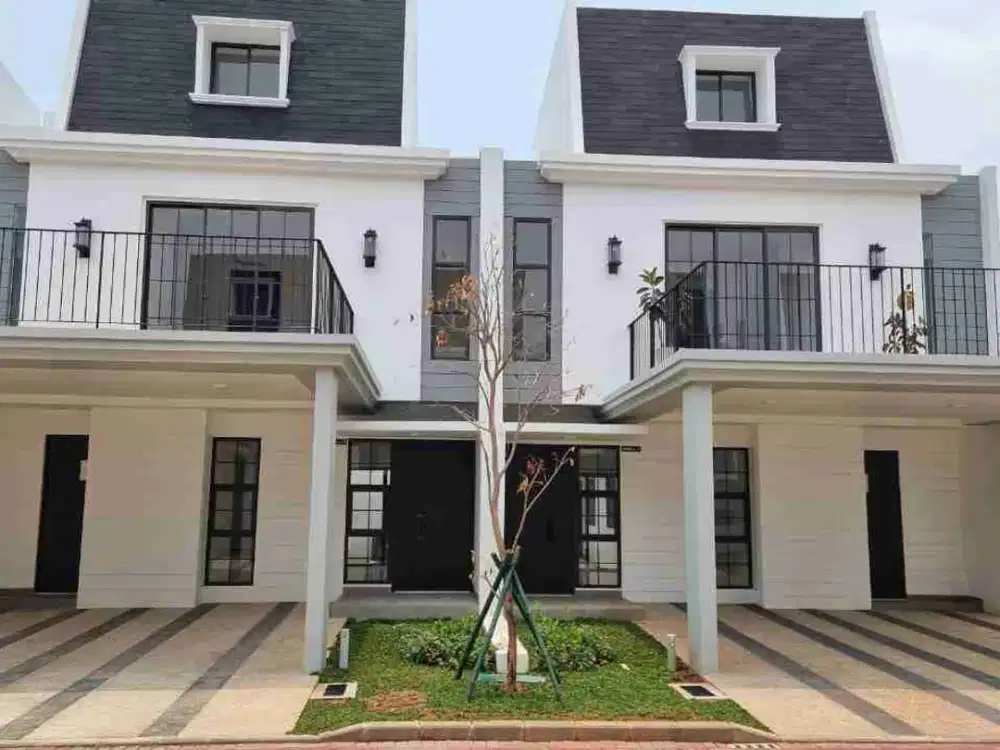 rumah bagus siap huni ada attic room di Maison de wisteria, cakung Jakarta timur