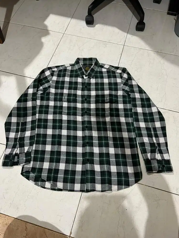 Flannel Afternoon Ukuran M