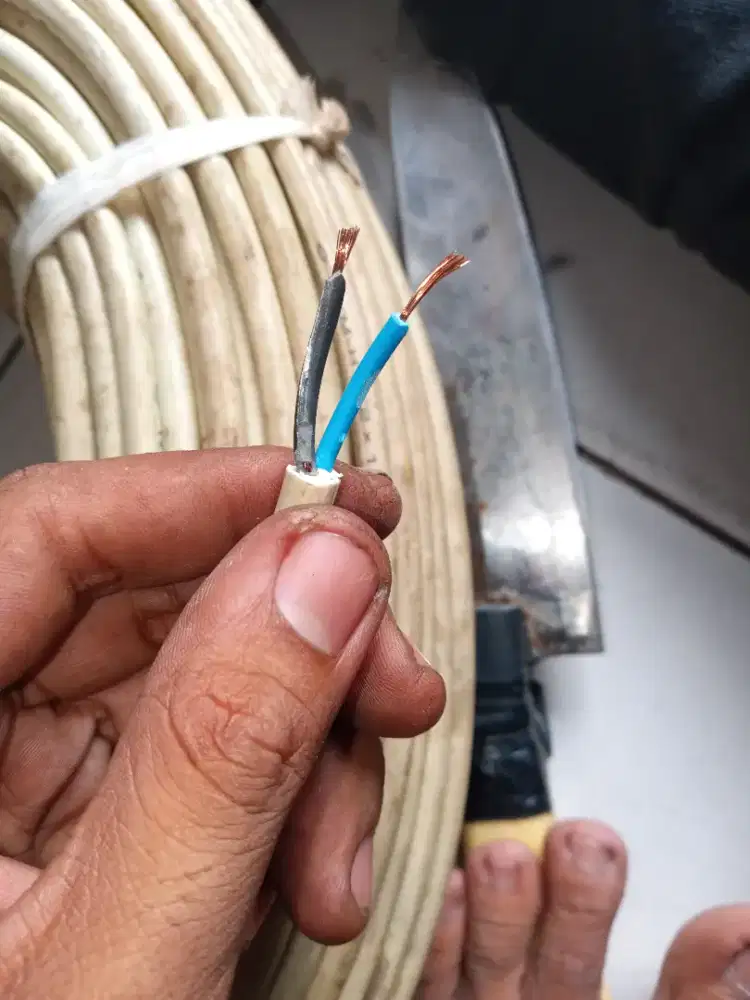 Kabel serabut NYM-HY 2x1.5mm² panjang 100 meter bukan tembaga murni