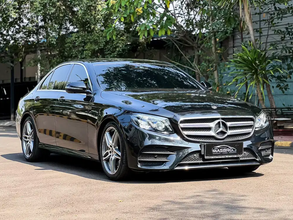 Mercedes Benz E350 AMG 2019 23rb Miles Like new condition no minus