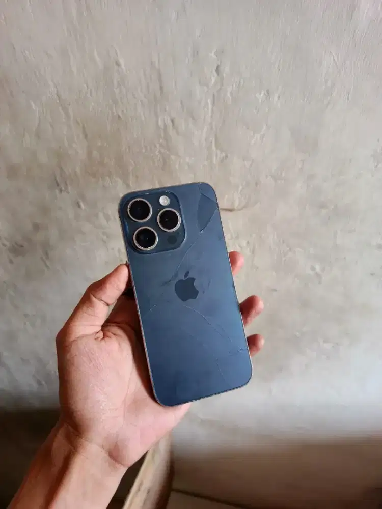 iPhone 15 PRO 128 ibox matot