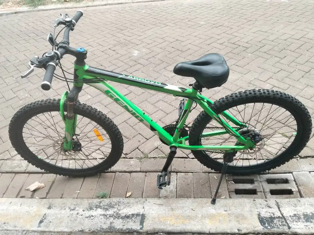 Jual sepeda mtb Genio Arroyo 26 inch, Cakram. Frame & stang aluminium.
