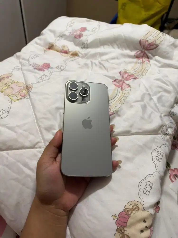 JUAL IPHONE 15PM 256GB IBOX NATURAL TITANIUM BH 78%