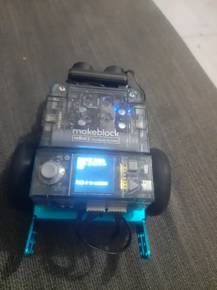 Robot makeblock mbot2