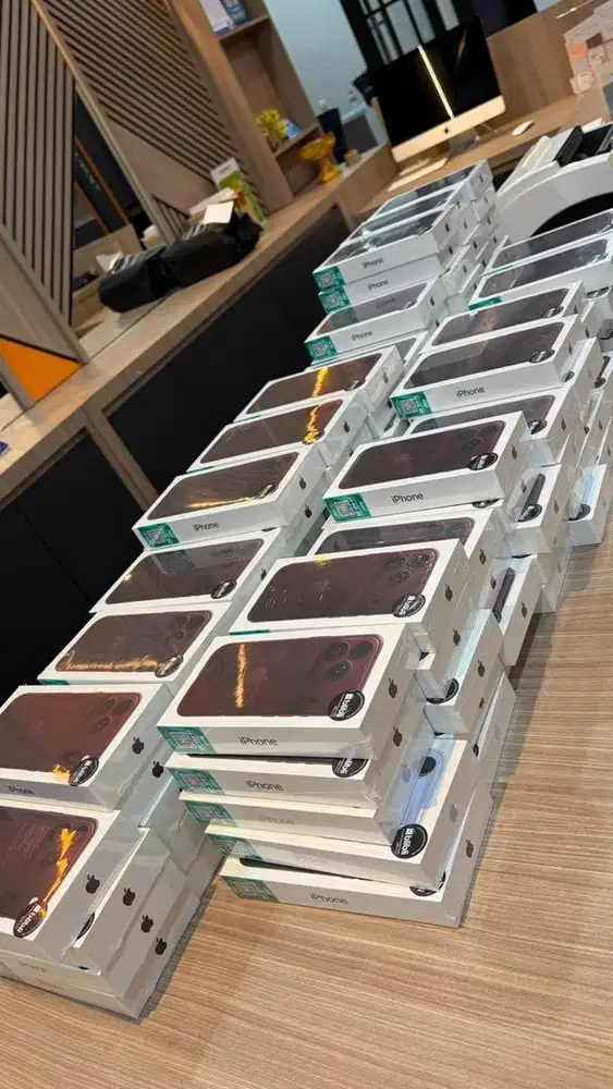 Iphone 18 pro 256gb brand new