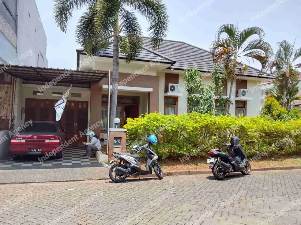 rumah kawasan eklusip graha estetika, dekat undip