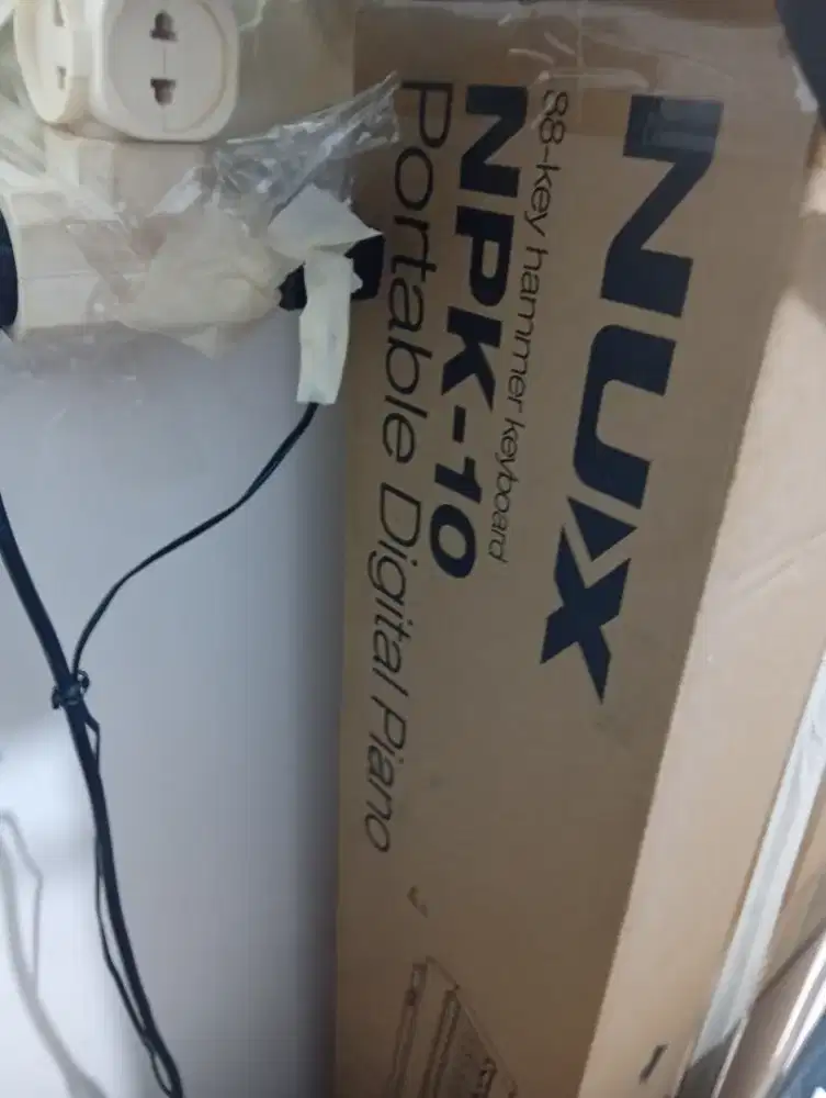 Jual DOS piano nux lengkap buku dan cover pelindung debu dari kain XL