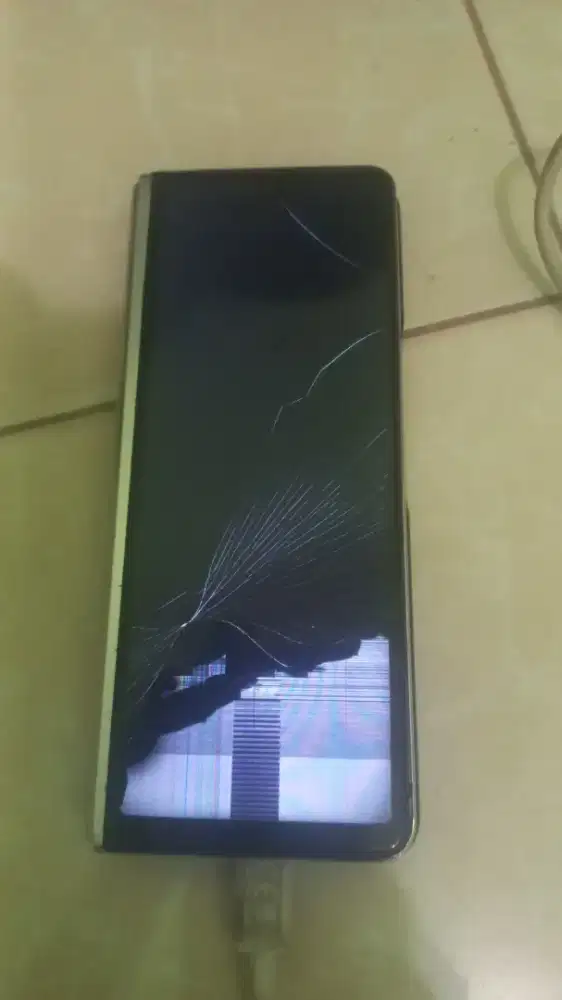 Samsung Z Fold 3 Minus LCD